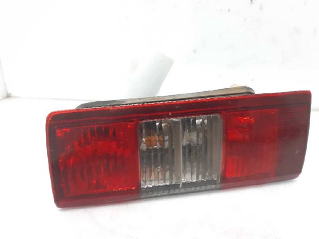 Lanterna traseira direita 1222063 OPEL