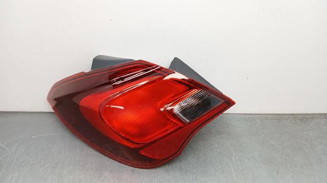 Lanterna traseira esquerda externa 1222565 OPEL