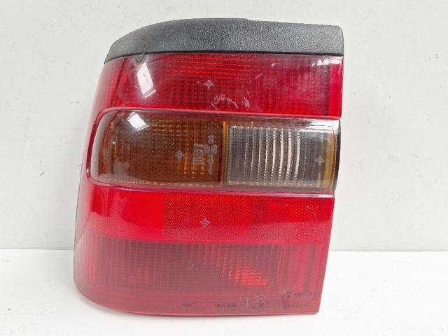 Lanterna traseira esquerda 1223130 OPEL