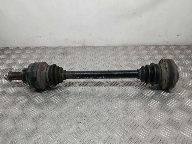 1229142 BMW