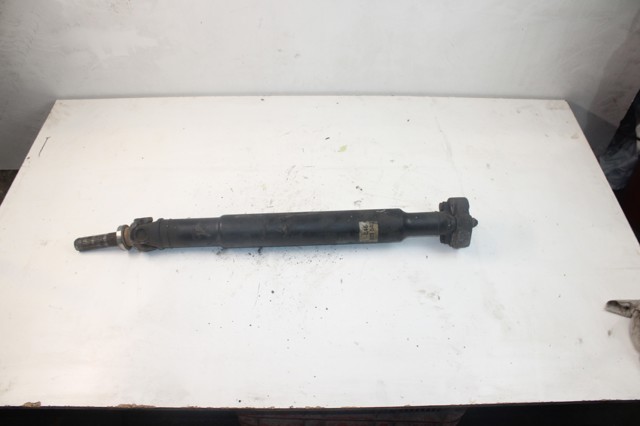 Junta universal traseira montada 1229543 BMW