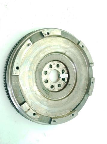 Volante de motor 123009802R RENAULT