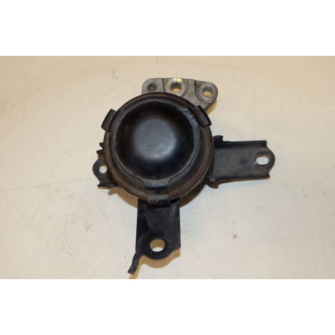 123050Q022 Toyota