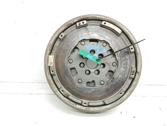 Volante de motor 123108982R RENAULT