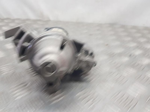 12418571905 BMW