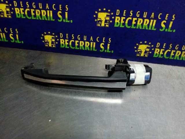 Maçaneta externa da porta traseira 1247600970 MERCEDES