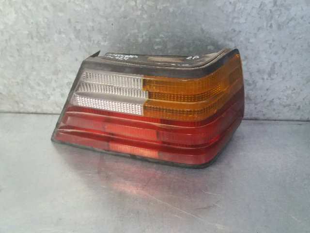 Lanterna traseira direita 1248200464 MERCEDES