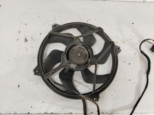 Ventilador elétrico de esfriamento montado (motor + roda de aletas) 1253C8 PEUGEOT