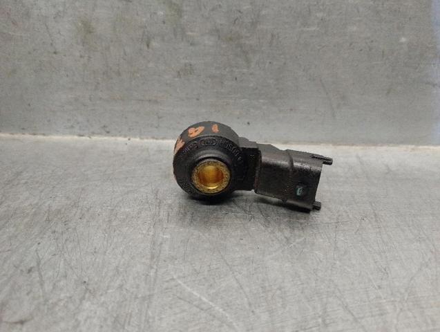Sensor de detonação 12566845 GM