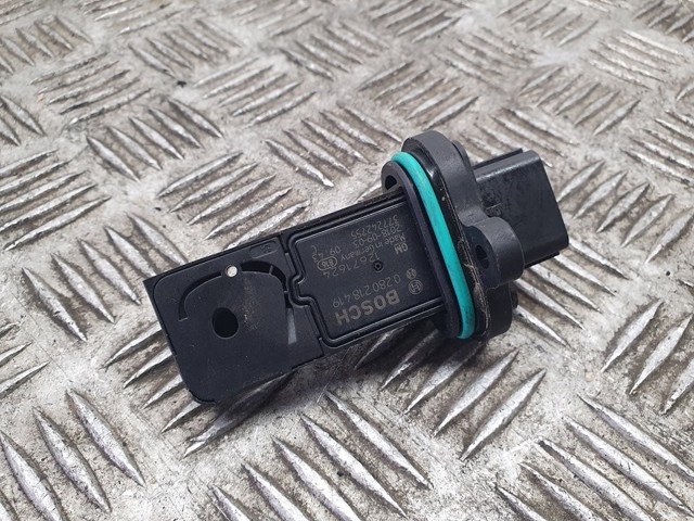Sensor de fluxo (consumo) de ar, medidor de consumo M.A.F. - (Mass Airflow) 12671624 OPEL