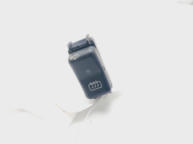 1298207410 Mercedes