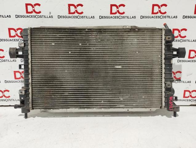 Radiador de esfriamento de motor 1300267 OPEL