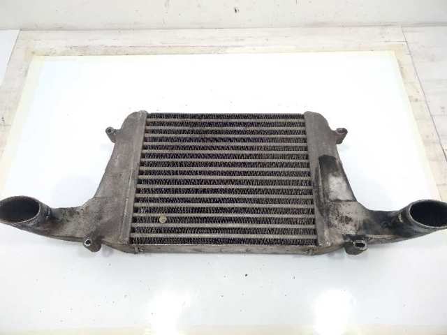 Radiador de intercooler 130030051F NISSAN