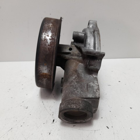 Bomba de água (bomba) de esfriamento 1300A069 MITSUBISHI