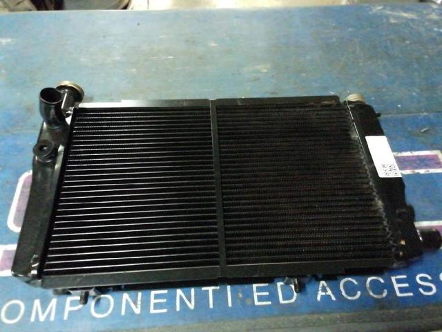 Radiador de esfriamento de motor 1300K7 PEUGEOT