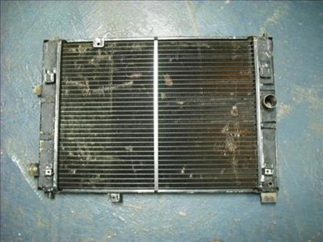 Radiador de esfriamento de motor 1302187 OPEL