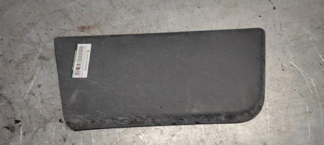 Moldura da porta dianteira direita 1305776070 FIAT