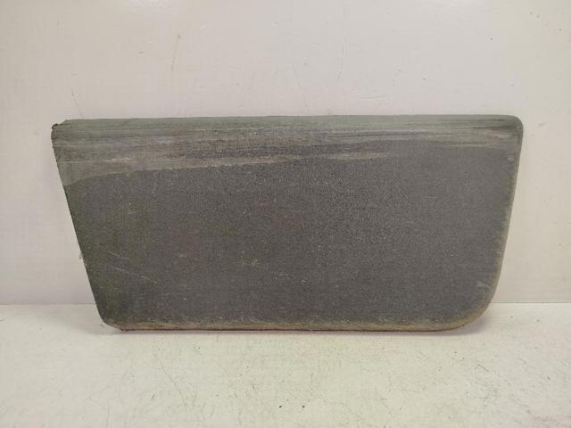 Moldura da porta dianteira direita 1305776070 FIAT