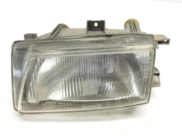 Luz esquerda 1307022166 VAG