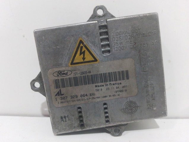 Luz esquerda 1307329064 FORD