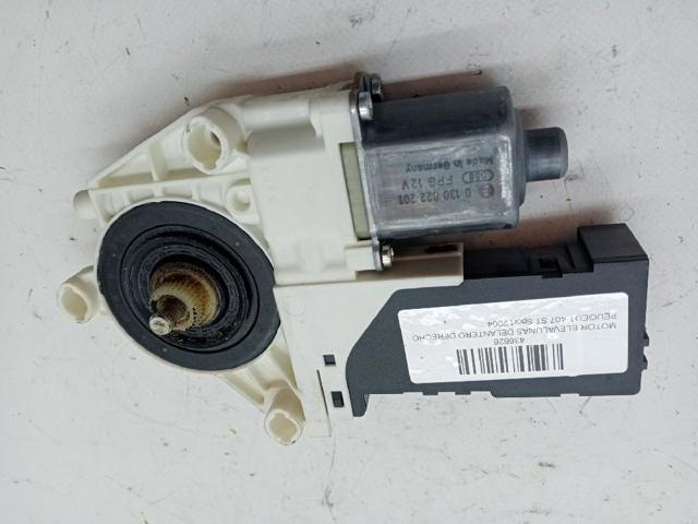 Motor de acionamento de vidro da porta traseira esquerda 130822201 PEUGEOT