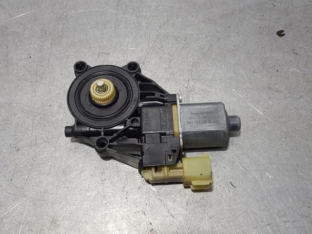 Motor de acionamento de vidro da porta dianteira esquerda 130822404 FORD