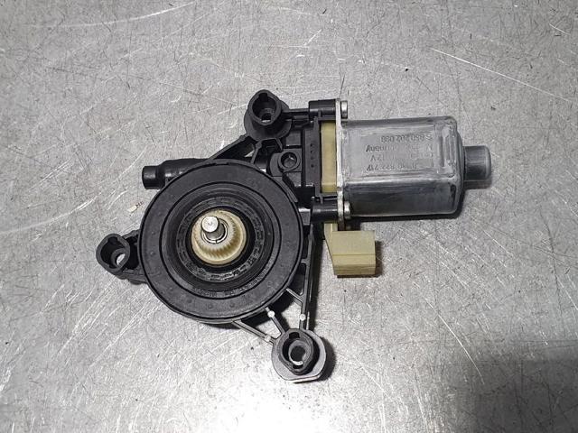 Motor de acionamento de vidro da porta dianteira 130822717 VAG