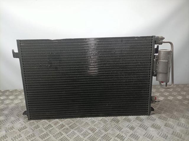 Radiador de aparelho de ar condicionado 13106817 OPEL