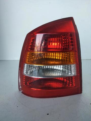 Lanterna traseira esquerda 13110932 OPEL