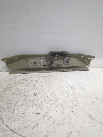 Suporte superior do radiador (painel de montagem de fixação das luzes) 1312118 OPEL