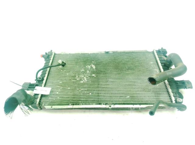 Radiador de esfriamento de motor 13145212 OPEL