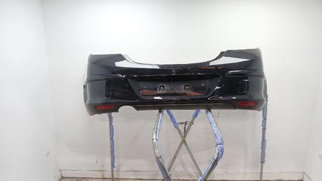 Pára-choque traseiro para Opel Astra L69