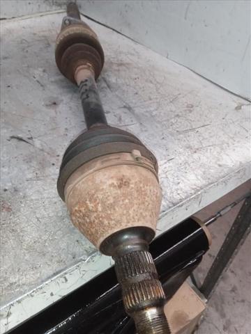 Semieixo (acionador) dianteiro direito 13166589 OPEL