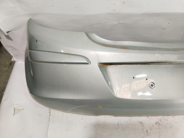 Pára-choque traseiro 13179916 OPEL