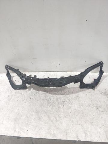 Suporte do radiador montado (painel de montagem de fixação das luzes) 13191106 OPEL