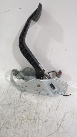 Pedal de embraiagem 13192503 OPEL