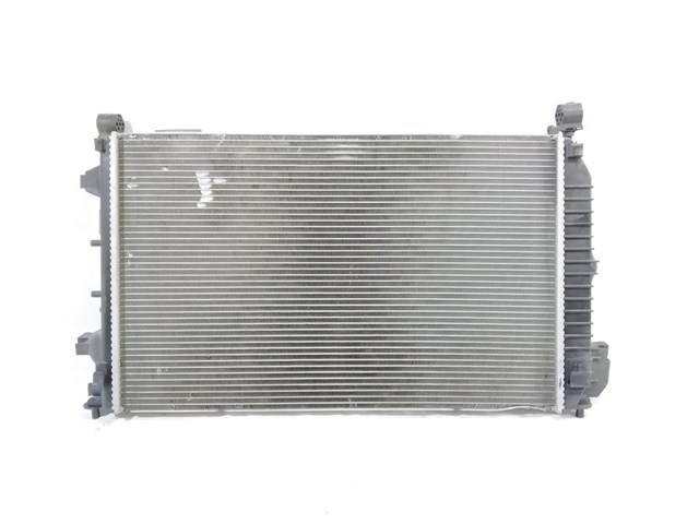 Radiador de esfriamento de motor 13200486 GM