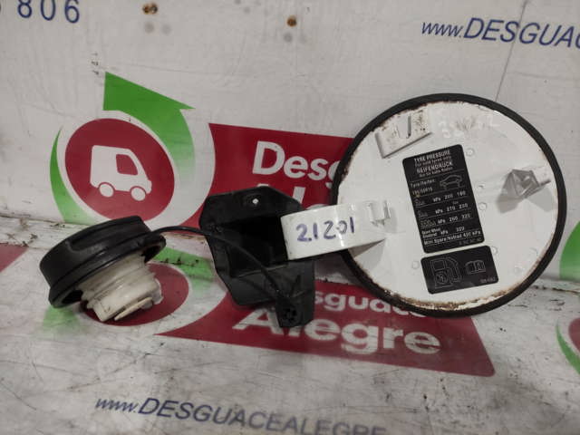 Gargalo de enchimento do tanque de combustível 13204567 OPEL