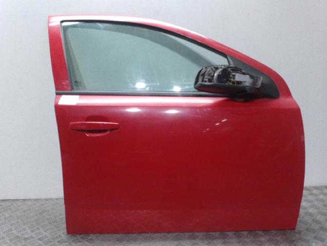 Porta dianteira direita 13208422 OPEL