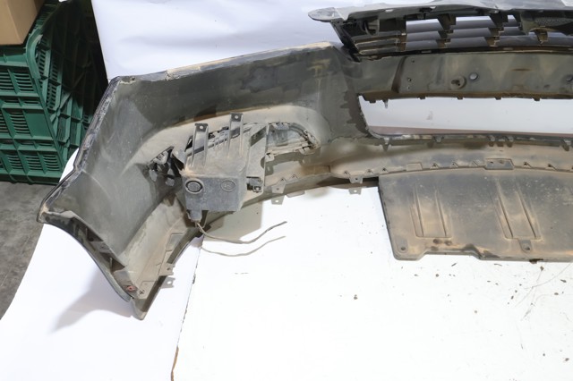 Pára-choque dianteiro 13225745 OPEL