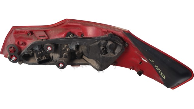 Lanterna traseira esquerda 13226856 OPEL
