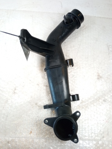Mangueira (cano derivado) de intercooler 13240176 OPEL