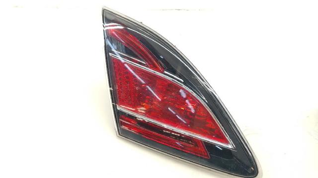 Lanterna traseira esquerda interna 13241055 MAZDA