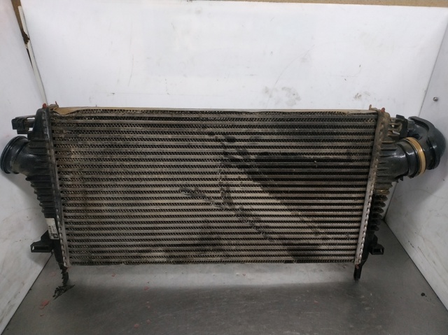 Radiador de intercooler 13241751 OPEL