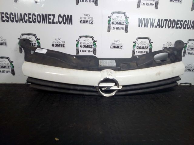 Astra hatchback (2004-2014) original desde 66,07 €