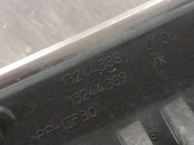 Puxador externo de tampa de porta-malas (de 3ª/5ª porta traseira) 13244388 OPEL