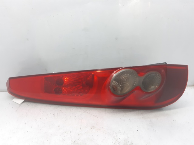 Lanterna traseira esquerda externa 1324578 FORD