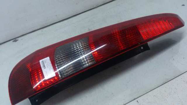 Lanterna traseira esquerda externa 1324578 FORD