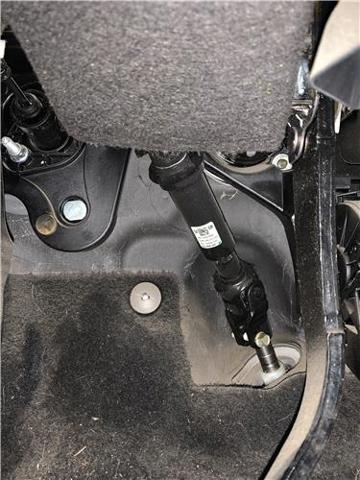Veio da coluna de direção inferior 13251806 OPEL