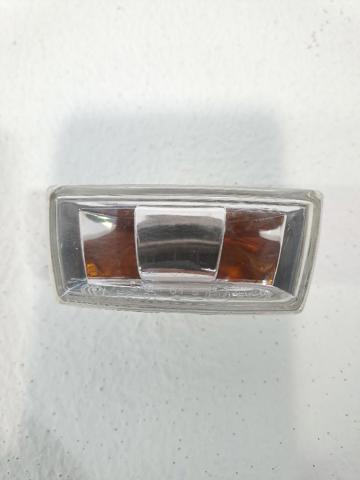 Luz intermitente no pára-lama direito 13252456 OPEL